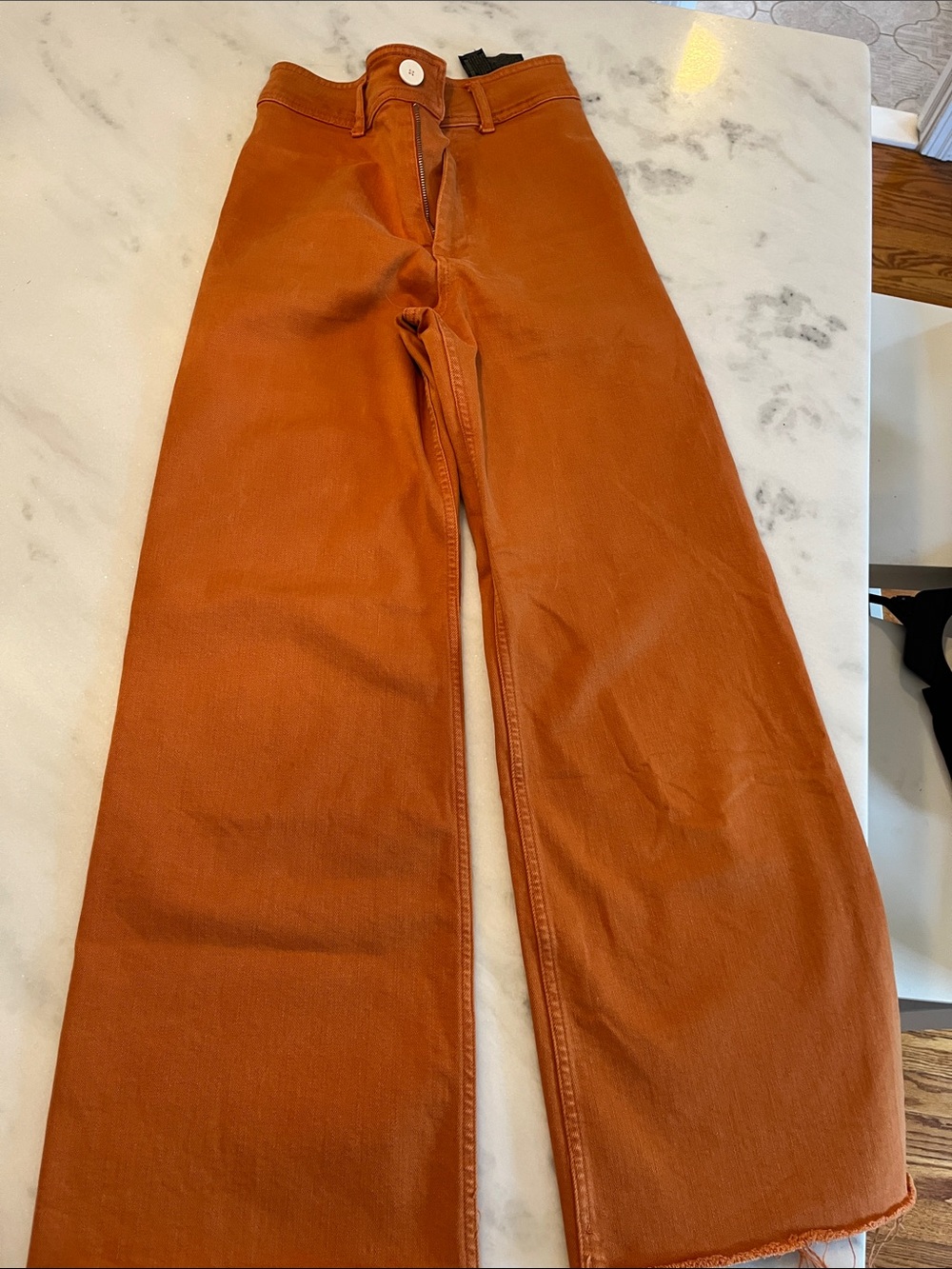 Zara High-Rise Wide Leg Jeans in Rust Orange